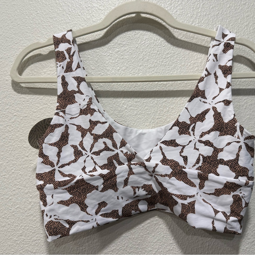Salted 3 piece set: swim top, bottoms, and rash guard - Picture 13 of 13